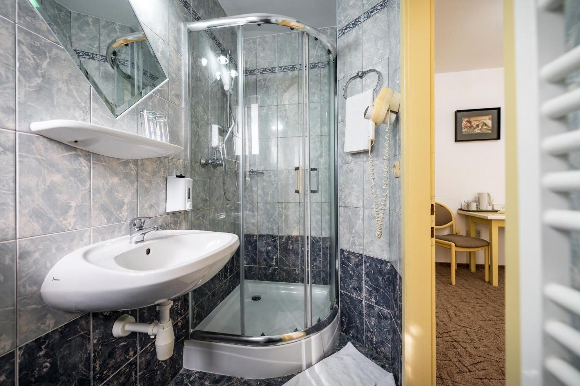 Hotel Sugas Sfântu-Gheorghe Eksteriør billede