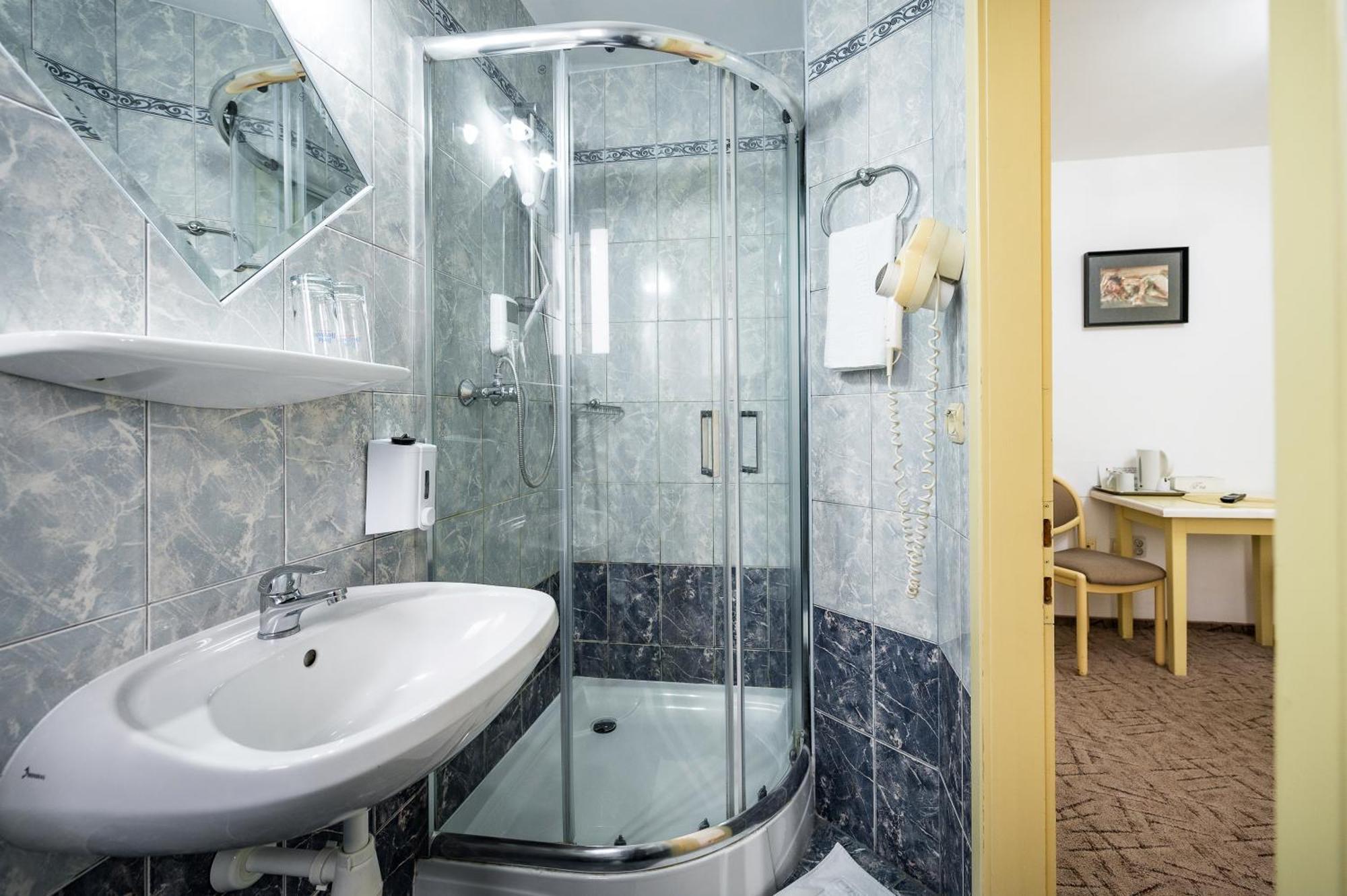 Hotel Sugas Sfântu-Gheorghe Eksteriør billede