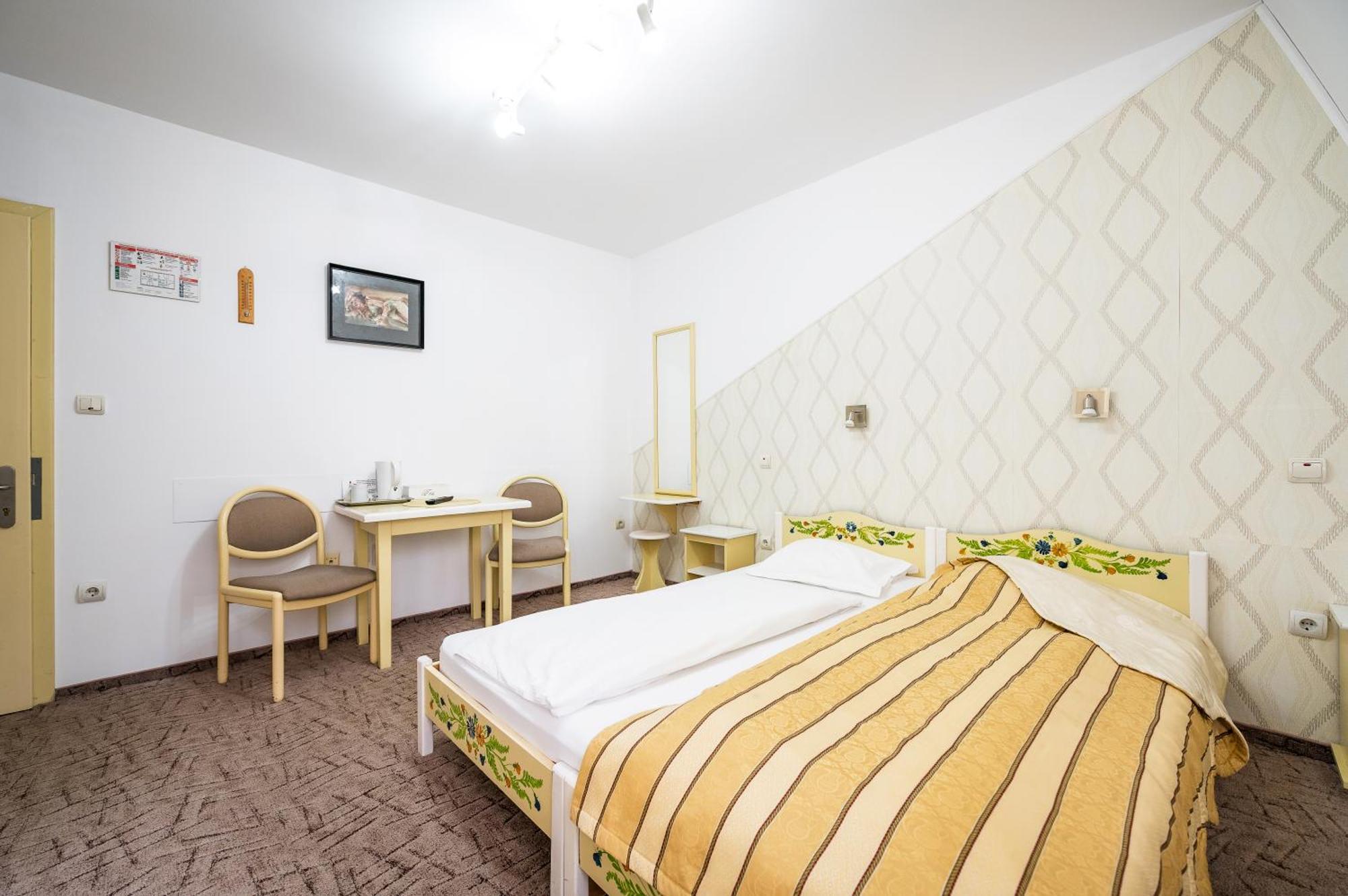 Hotel Sugas Sfântu-Gheorghe Eksteriør billede